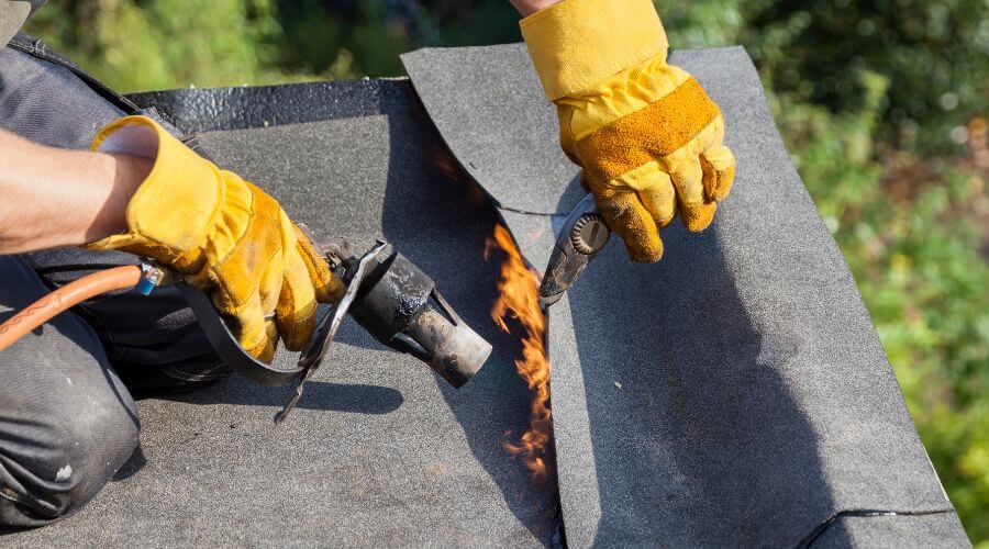 Professional flood damage restoration services in Elk Mountain, WY
